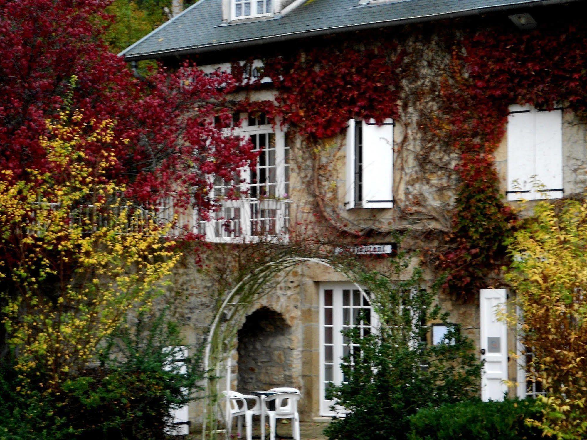 Hotel Restaurant Du Moulin De Barette Blavozy Zewnętrze zdjęcie