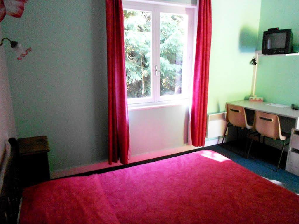 Hotel Restaurant Du Moulin De Barette Blavozy Zewnętrze zdjęcie